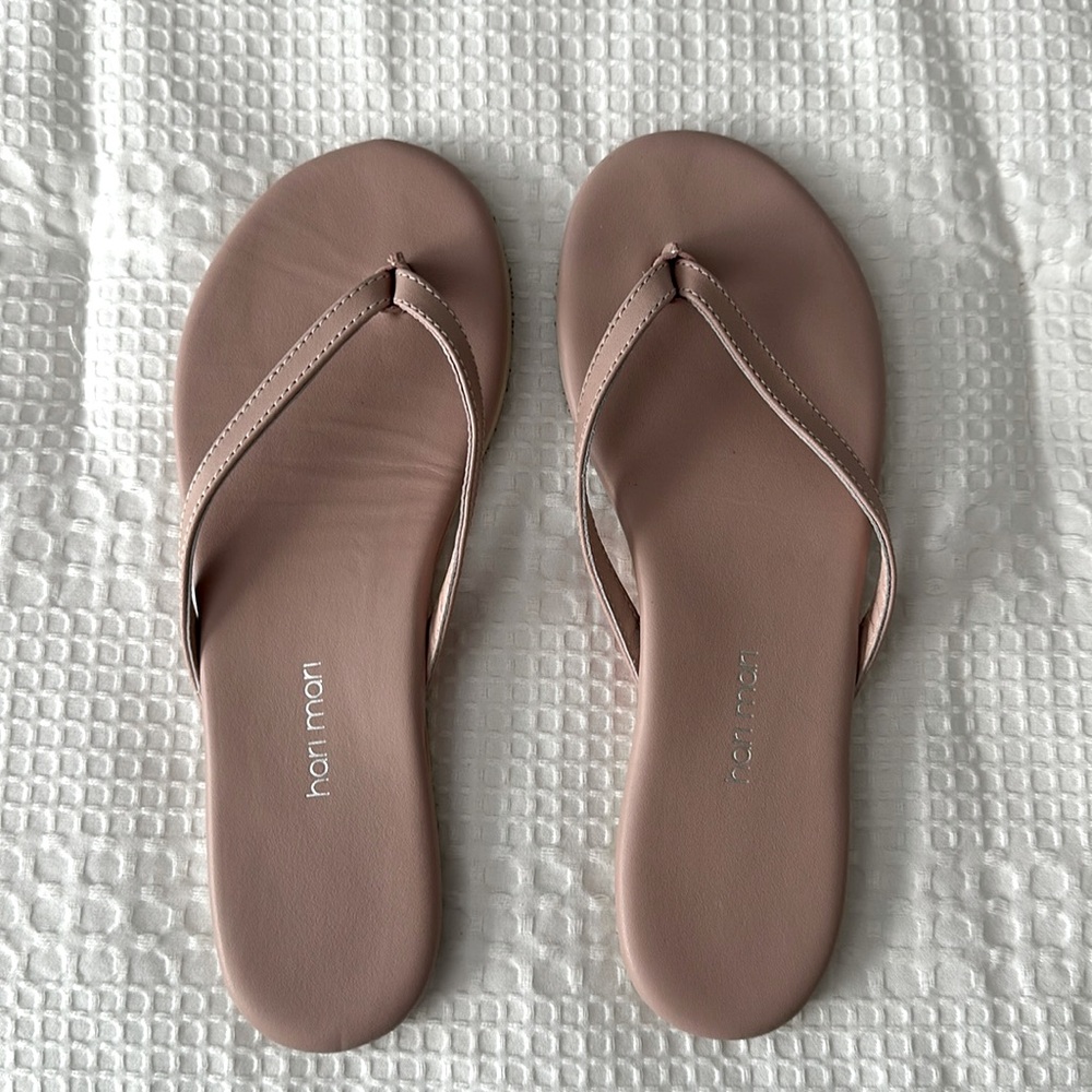 Hari Mari Soft Pink Sandals Size 7 1/2